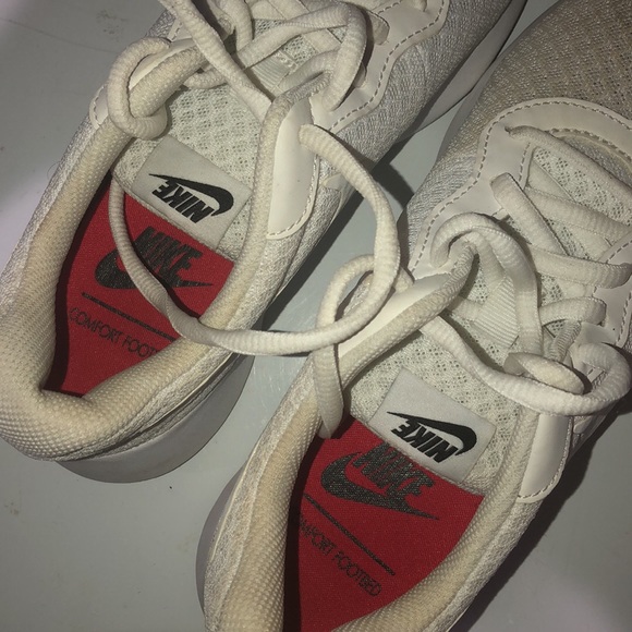 Nike Running Shoes - Picture 5 of 5